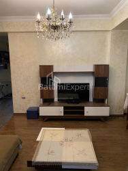 Mieszkanie 3-комн 80 m² - Szałwa Inasaridze, Batumi