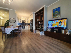 Mieszkanie 3-комн 96 m² - Wachtang Gorgasali, Batumi