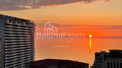Mieszkanie 80 m² - Szałwa Inasaridze, Batumi, Gruzja
