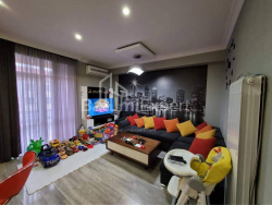 Mieszkanie 3-комн 98 m² - Michaił Lermontow, Batumi