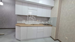 Mieszkanie 3-комн 60 m² - Szałwa Inasaridze, Batumi