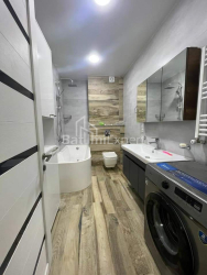 Mieszkanie 64 m² - Niko Pirosmaniego, Batumi, Gruzja