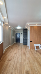Mieszkanie 4-комн 101 m² - Vazha-Pshavela, Batumi