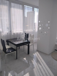 Mieszkanie 75.6 m² - Niko Pirosmaniego, Batumi, Gruzja