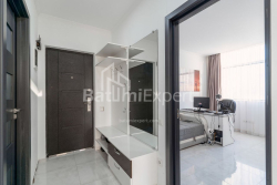 Mieszkanie 75.6 m² - Niko Pirosmaniego, Batumi, Gruzja