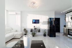 Mieszkanie 3-комн 75.6 m² - Niko Pirosmaniego, Batumi