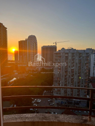 Mieszkanie 65 m² - Ilja Czawczawadze, Batumi, Gruzja