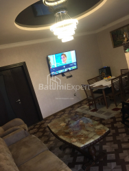 Mieszkanie 3-комн 83 m² - Petra Bagrationi, Batumi