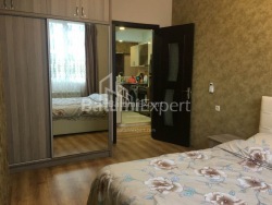 Mieszkanie 3-комн 80 m² - Szeryf Chimsziaszwili, Batumi