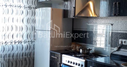 Mieszkanie 3-комн 87 m² - Ilja Czawczawadze, Batumi